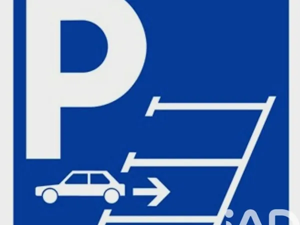 Parking 12 m²
