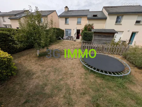 Maison de ville avec jardin clos | À 20 min de Rennes et 50 min de Saint-Malo