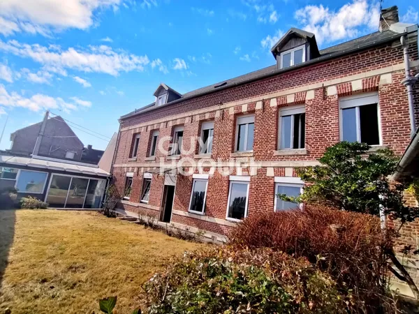 Maison de caractère à vendre à PÉRONNE (80200).