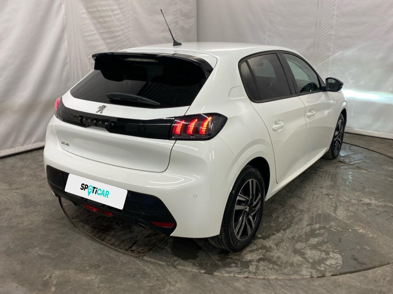 Peugeot 208 puretech 100 s&s eat8 allure — photo 5