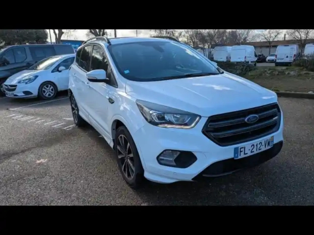 Ford Kuga 1.5 tdci 120ch stop&amp;start st-line 4x2 euro6.2 — photo 6