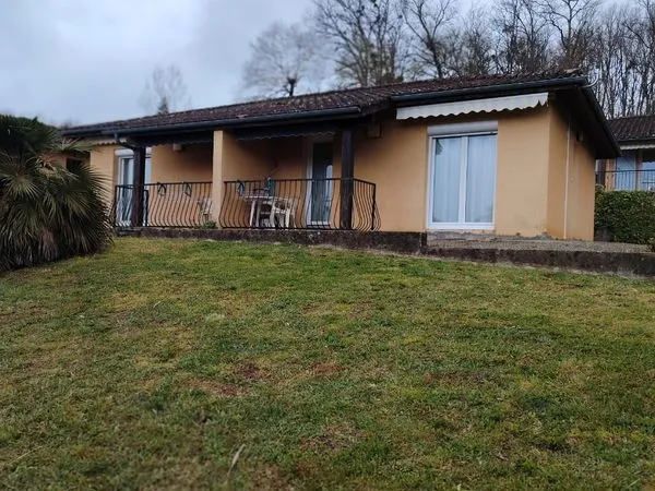 Maison mitoyenne plain-pied
