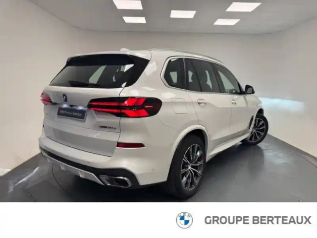 Bmw X5 xdrive50e 489ch m sport — photo 2