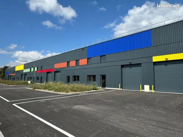 Local 300 m² BURNHAUPT LE HAUT
