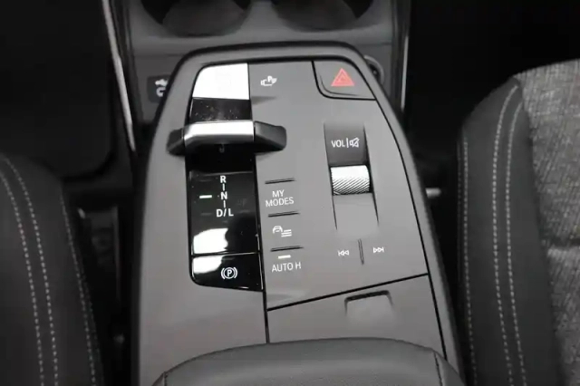 Bmw Serie 2 active tourer 218i 136 ch dkg7 — photo 7