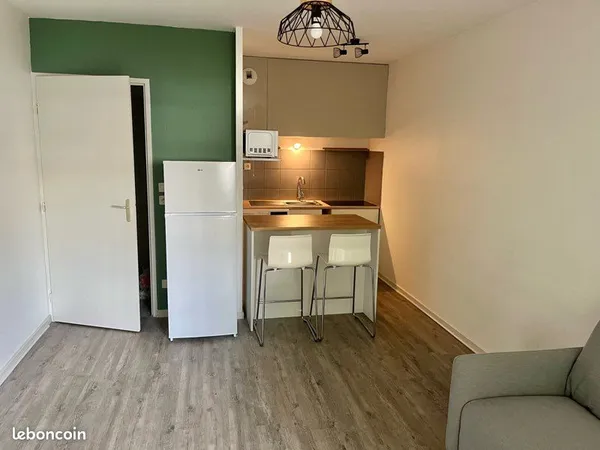 Apppartement meublé T2 avec balcon