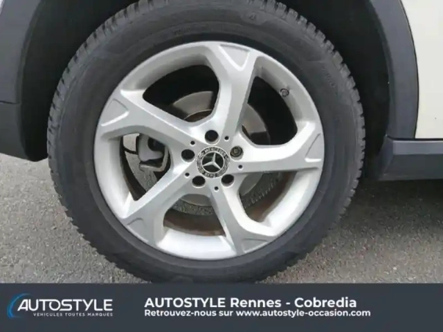 Mercedes Gla 180 d sensation 7g-dct — photo 9