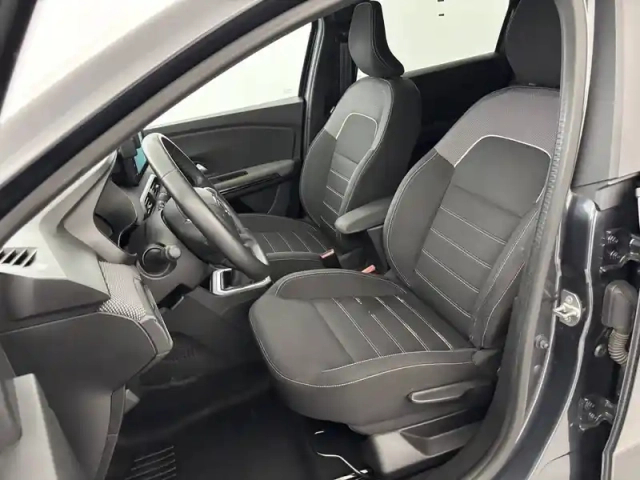 Dacia Jogger tce 110 5 places — photo 18