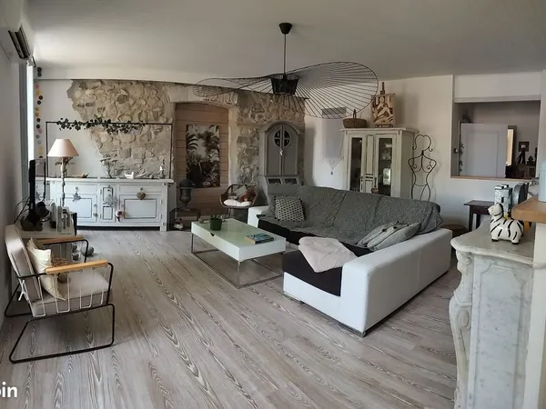 Vente Appartement T2 bis de charme de 77 m² avec vue directe sur le canal de la Robine - Quai de Lor
