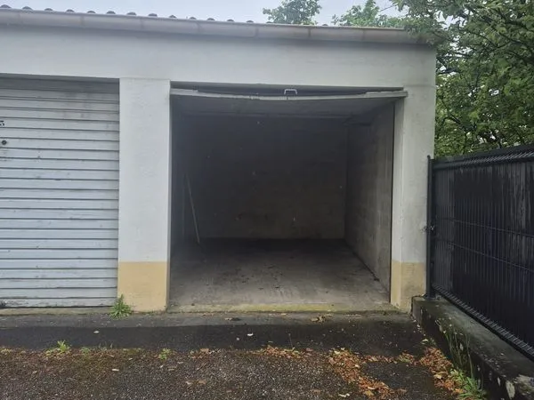 Parking/box 14 m² Riedisheim