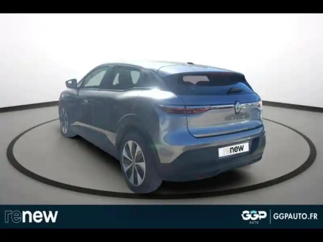 Renault Megane e-tech electric ev60 130ch evolution er super charge -b — photo 4