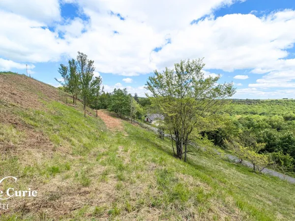 Terrain de 1050m² constructible