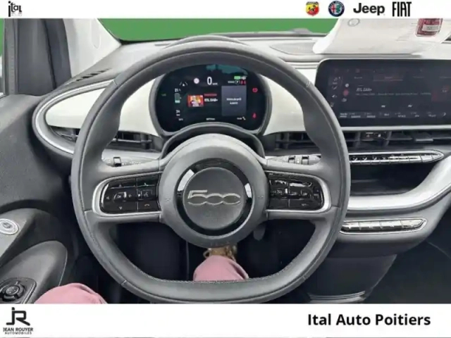 Fiat 500 e 95ch icône — photo 8