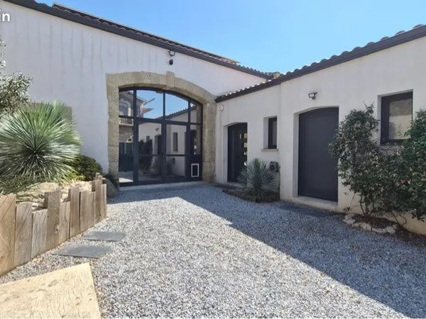 [PARTICULIER] LOFT EN PIERRE RÉNOVÉ - 240 m² - NORD DE BÉZIERS