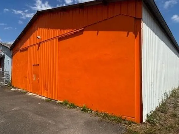Local d'activité 570 m²