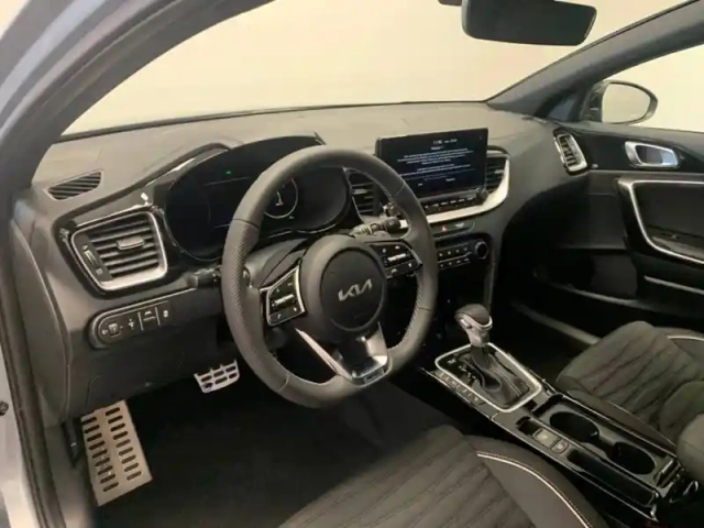 Kia Ceed pro 1.5 t-gdi 140 ch dct7 — photo 9