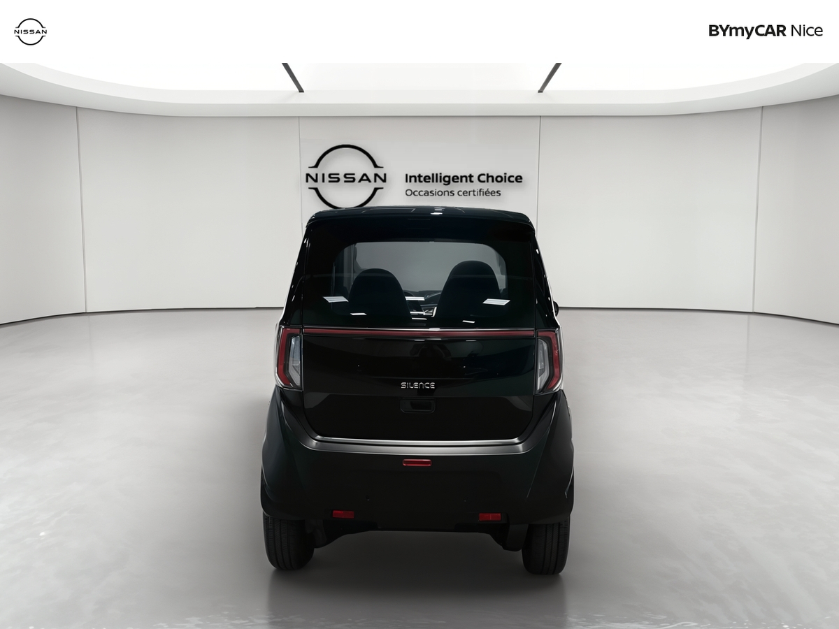 Nissan SILENCE S04 — photo 4