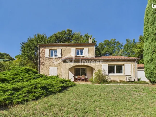 Maison 6 pièces 142 m²