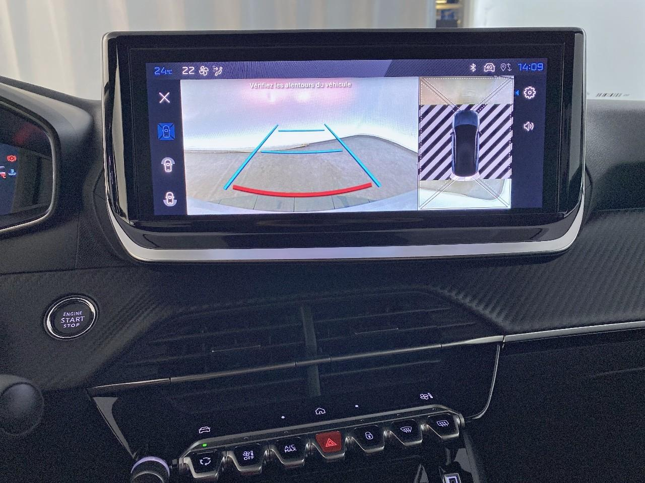 Peugeot 2008 hybrid 145 ch e-dcs6 allure — photo 15