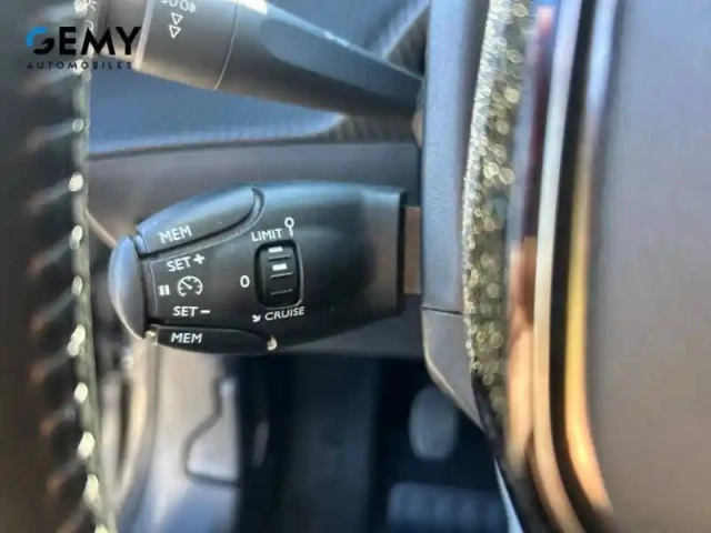 Peugeot 2008 puretech 100 s&amp;s bvm6 — photo 50