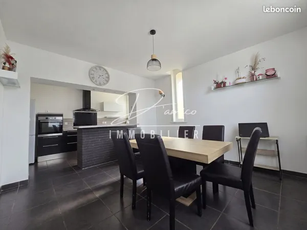 Maison 6 pièces 93 m²