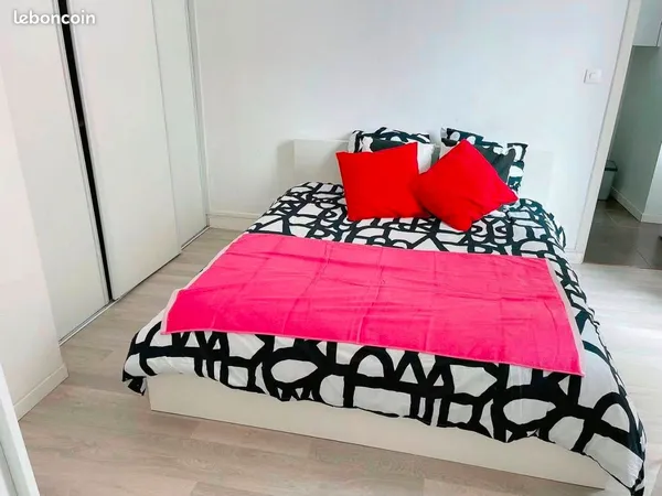 T3 meublé 57 m² - 2 chambres / 2 SDE - Nantes Hyper Centre Talensac