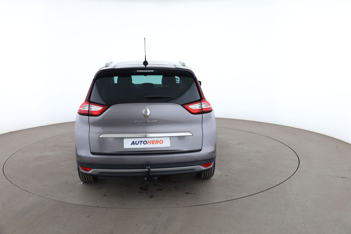 Renault Grand Scenic 1.7 dCi Blue Bose Edition — photo 4