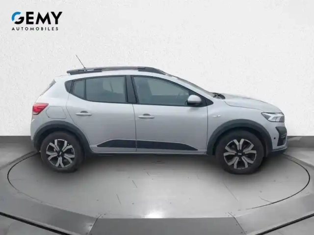 Dacia Sandero eco-g 100 — photo 22