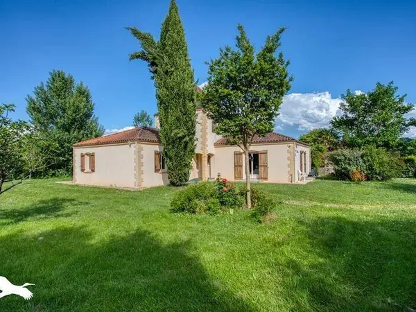 Maison 5 pièces 152 m²