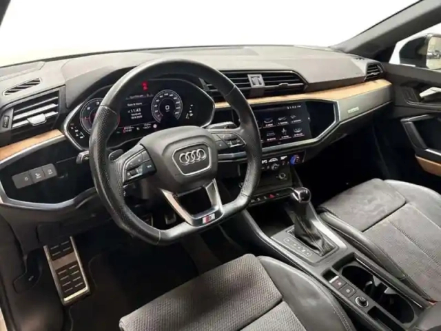 Audi Q3 40 tdi 200 ch s tronic 7 quattro s edition — photo 9