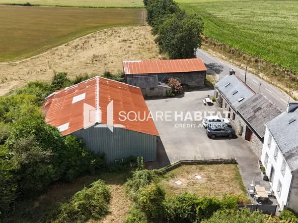 Ensemble immobilier maisons +hangar Irvillac