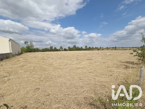 Terrain 2250 m²