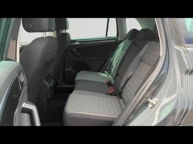 Volkswagen Tiguan 2.0 tdi 150ch life business dsg7 — photo 11