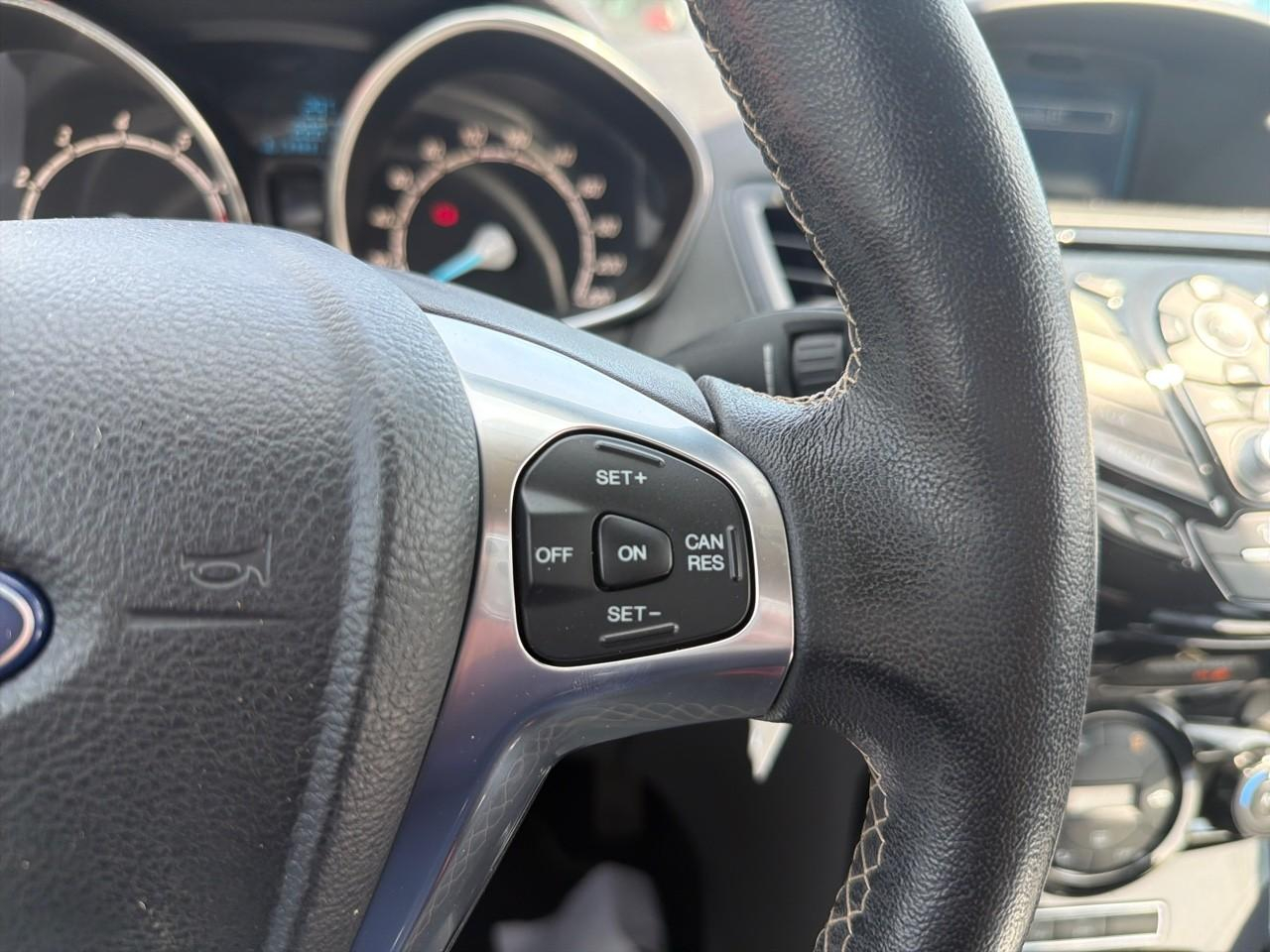 Ford Fiesta 1.0 ecoboost 125 s&s titanium — photo 16