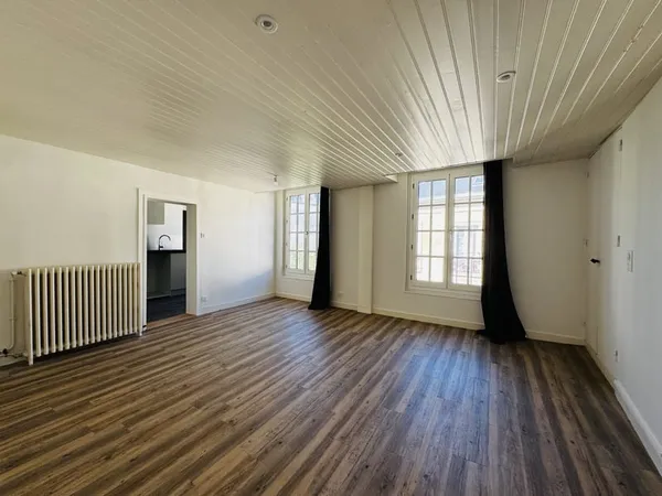 Appartement trois pièces en duplex