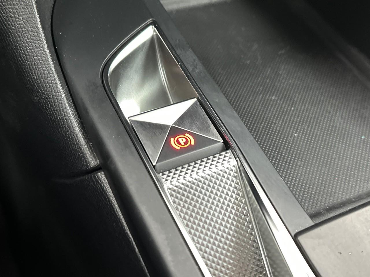 Ds Ds 3 crossback puretech 130 eat8 rivoli — photo 30
