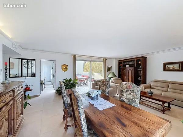 Appartement 5 pièces 140 m²