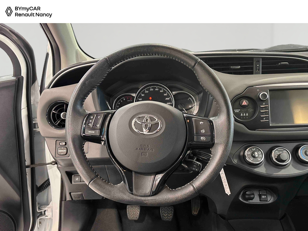 Toyota Yaris 70 VVT-i — photo 10