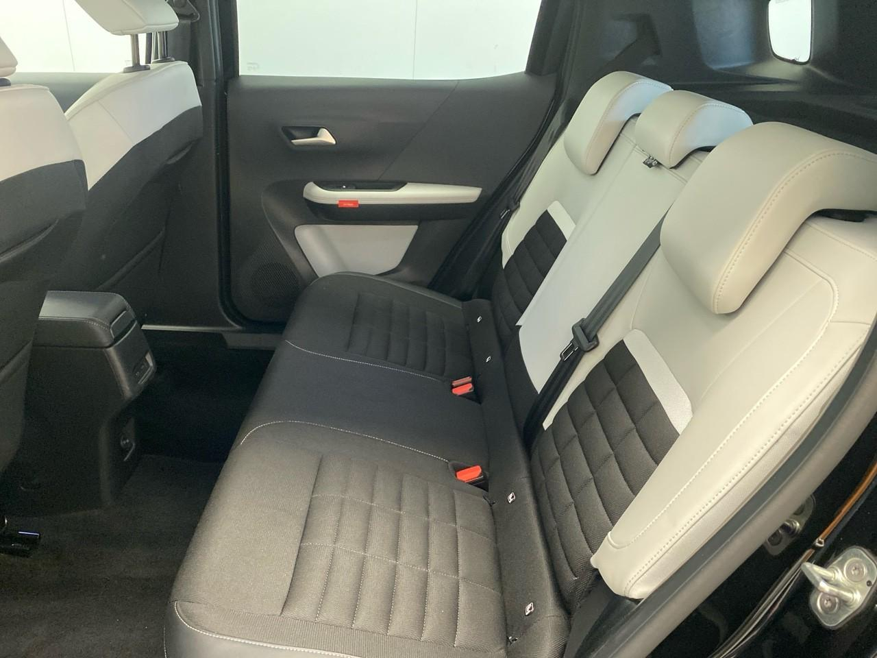 Citroën C3 Aircross hybride 136 ch aut max — photo 10
