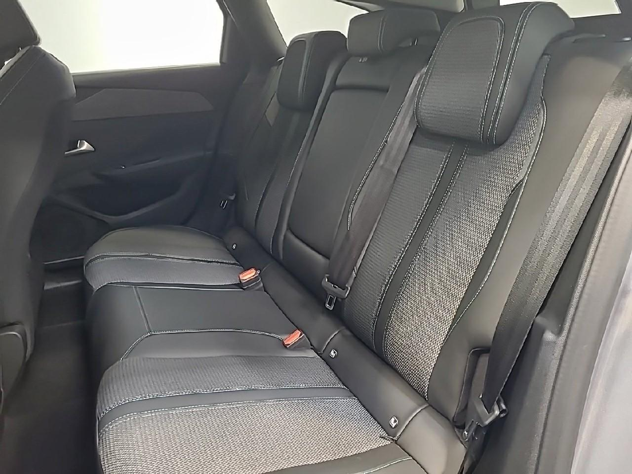 Peugeot 308 sw hybrid 136 e-dcs6 allure — photo 13