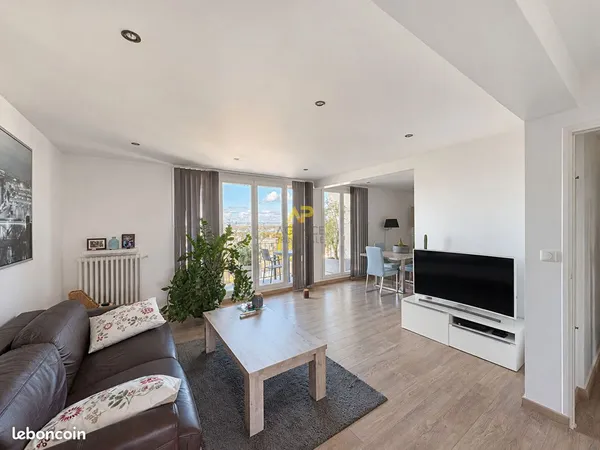 Appartement 4 pièces 67 m²