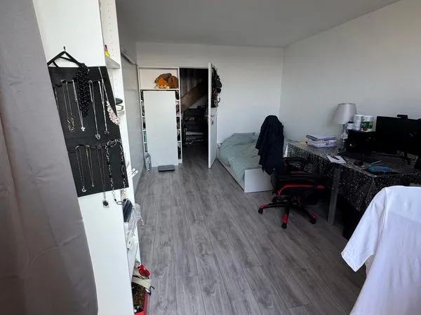 Chambre de 20 m² avec balcon en colocation - Bobigny - 690 CC