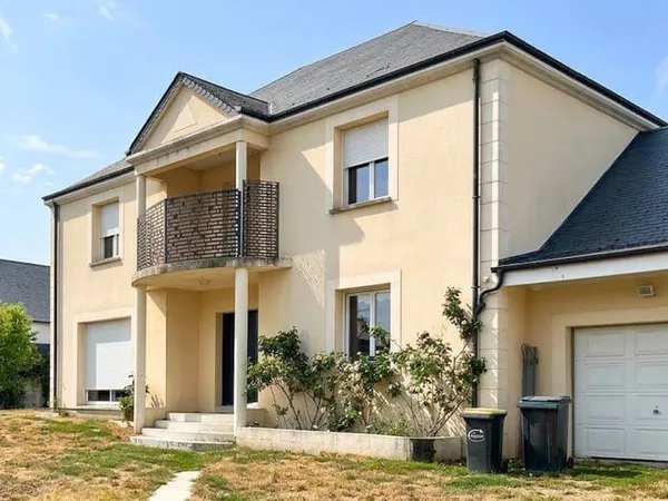 Maison 7 pièces 204 m²