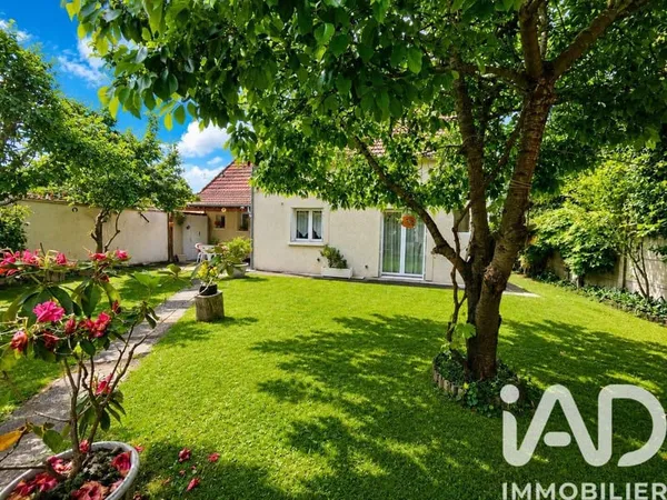Maison de plain-pied 5 pièces 105 m²