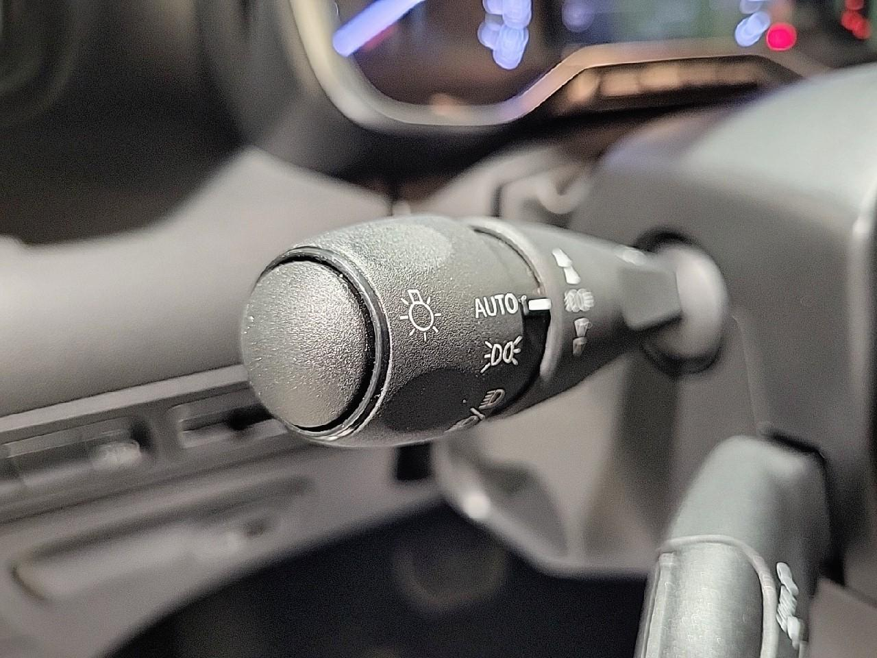 Citroën C3 Aircross puretech 130 s&s eat6 shine — photo 20