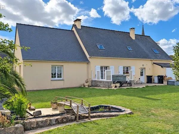 Pavillon 7 pièces 161 m²