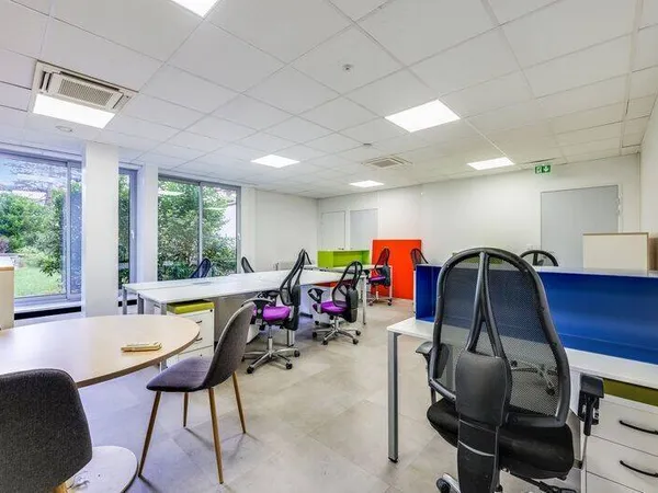 Bureaux 400 m²