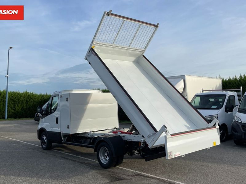 Iveco DAILY III 35C16H 3750 3.0 160ch Benne + Coffre JPM — photo 12