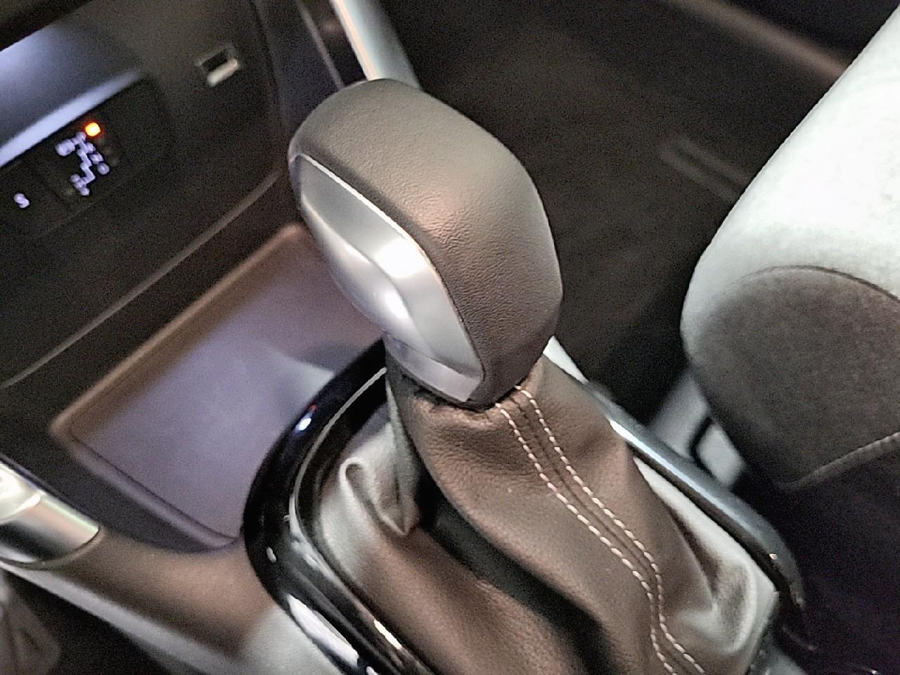 Citroën C3 Aircross puretech 130 s&s eat6 shine pack — photo 17