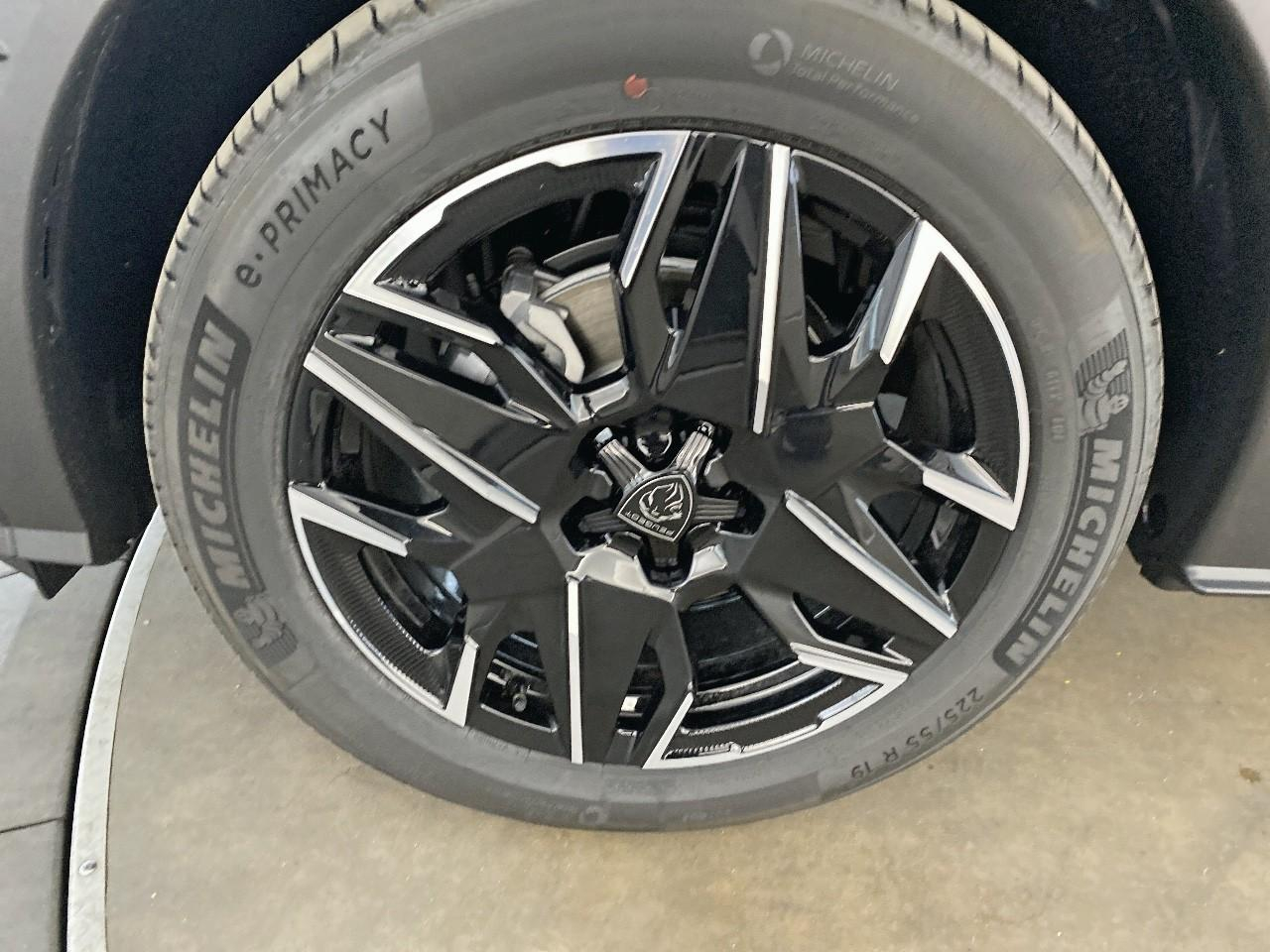 Peugeot 3008 hybrid 145 e-dcs6 gt — photo 11